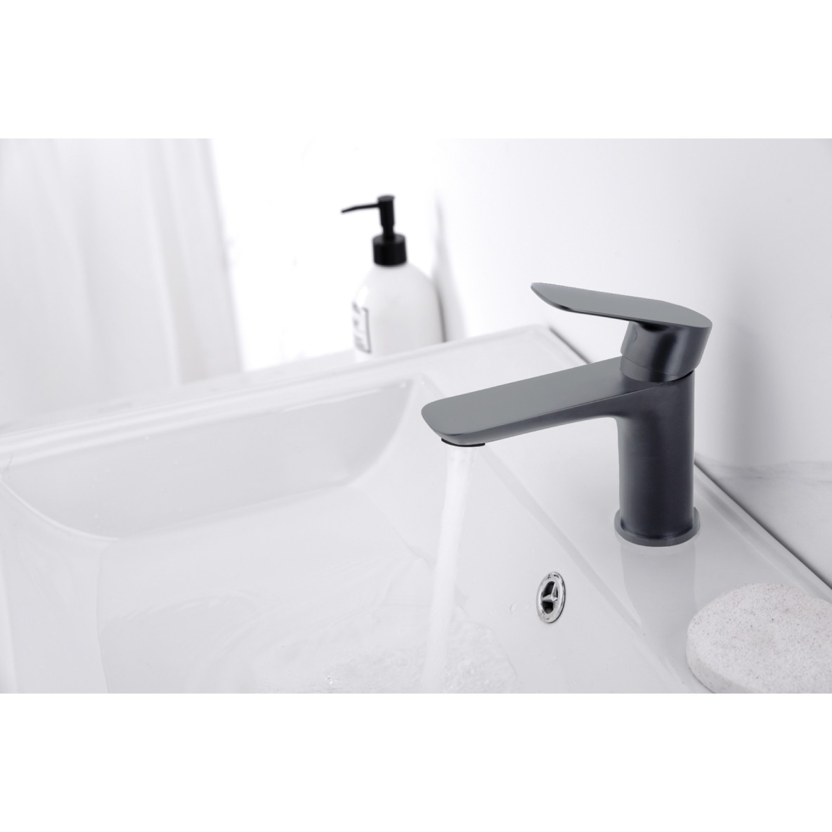 cassio titanio ambiente.jpg