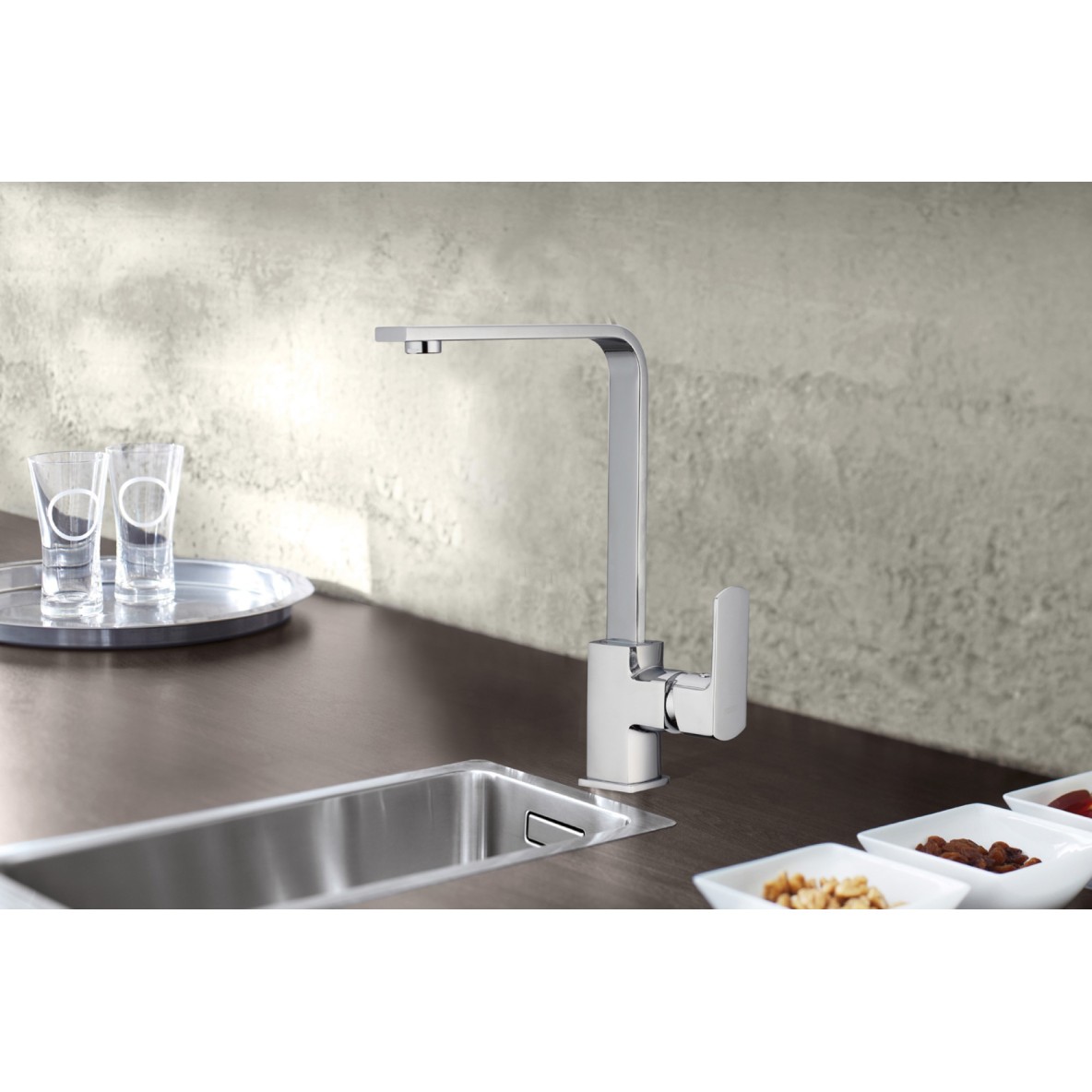 3143 with back ground.jpg